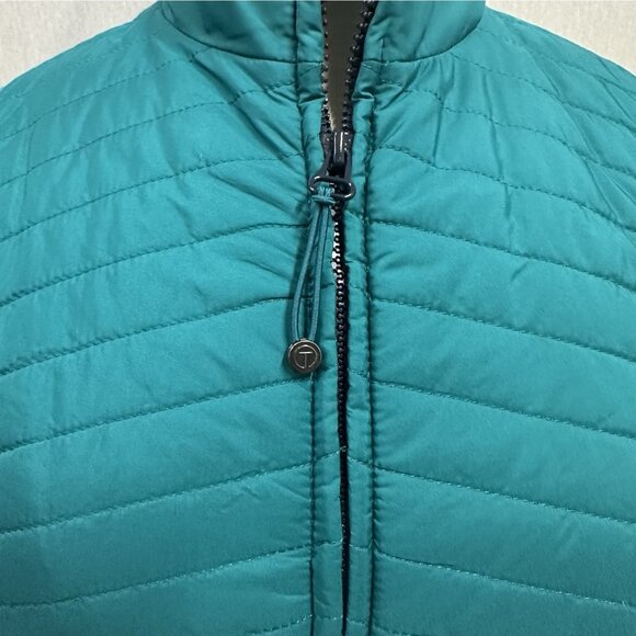 T by Talbots Quilted Puffer Vest Teal Zip Front Lightweight Active Jacket XS - Picture 3 of 8